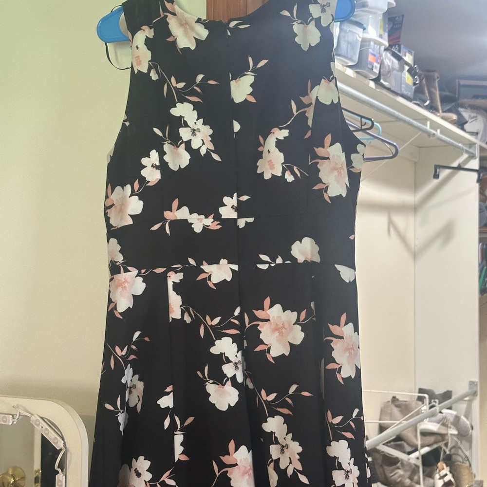 Liz Claiborne Black Floral Midi Dress
